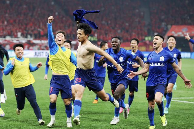 上海德比平局不平淡 利物浦是申花前车之鉴